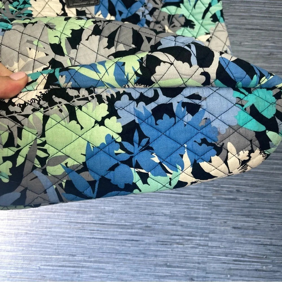 Vera Bradley | Essentials Tote Bag HandBag in Camo Floral Pattern Blue & Black - Picture 3 of 8